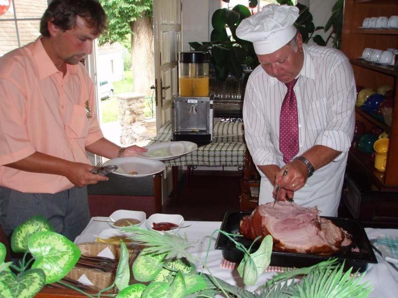 Hotel Klor Doudleby Εξωτερικό φωτογραφία